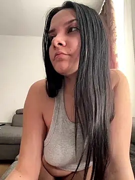 Selena y online show from January 18, 12:20 pm