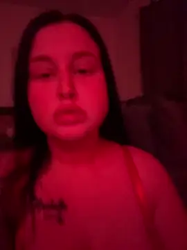 brunetteGirl274 online show from October 4, 7:56 pm