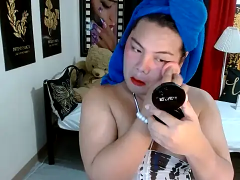 Snapshot of TSbrianaHugeCock chatting on May 25, 2:23 pm TSbrianaHugeCock online show from May 25, 2:23 pm