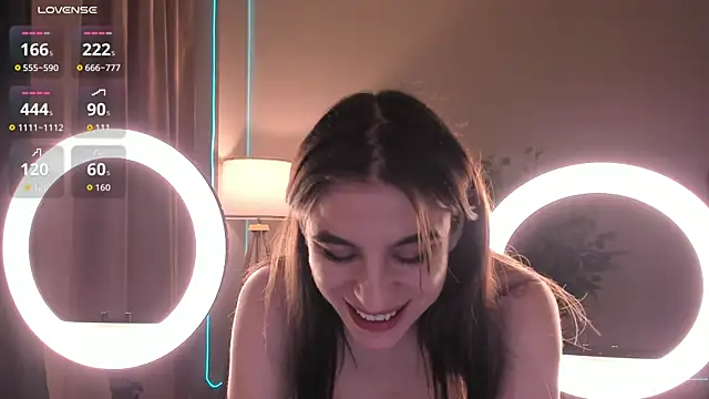 lasly moon online show from April 7, 12:44 am