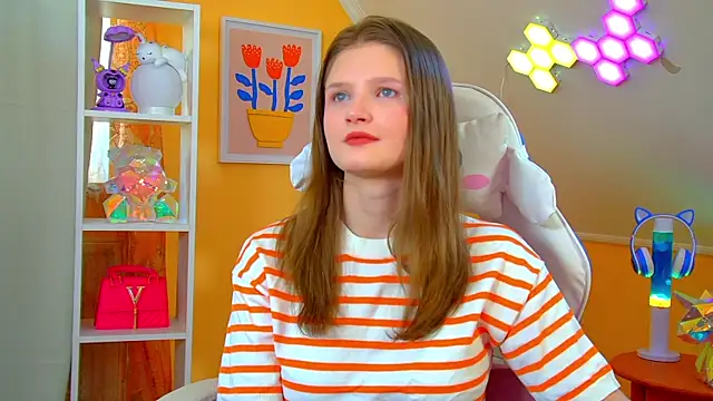 JaneRosen online show from April 18, 6:39 am