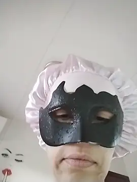 Snapshot of SweetSun69 chatting on February 12, 4:13 pm SweetSun69 online show from February 12, 4:13 pm