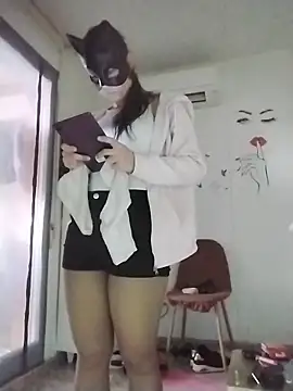 Snapshot of SweetSun69 chatting on March 8, 10:41 am SweetSun69 online show from March 8, 10:41 am