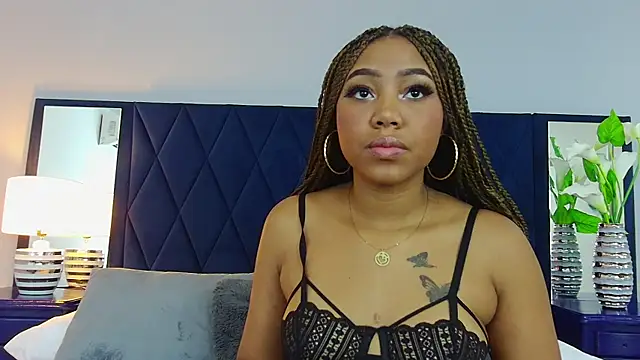 AngelaRoberts online show from September 13, 3:50 am