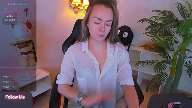 Little Rockk online show from October 22, 4:57 am