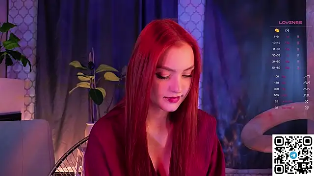 GildedKitten online show from November 24, 6:18 pm