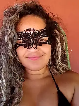 Snapshot of RaphinhaSanches chatting on November 10, 1:21 pm RaphinhaSanches online show from November 10, 1:21 pm