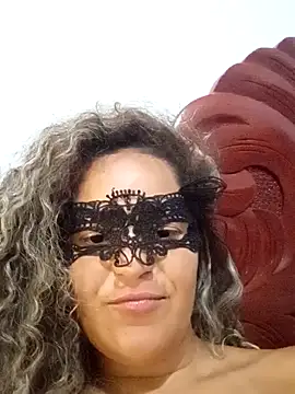 Snapshot of RaphinhaSanches chatting on November 30, 10:52 am RaphinhaSanches online show from November 30, 10:52 am