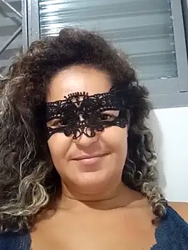 Snapshot of RaphinhaSanches chatting on January 15, 11:59 am RaphinhaSanches online show from January 15, 11:59 am