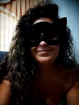 Snapshot of RaphinhaSanches chatting on July 24, 2:26 pm RaphinhaSanches online show from July 24, 2:26 pm
