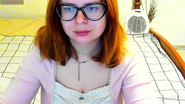 MilisaSweet777 online show from February 17, 8:26 pm