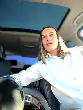  JessyRey  online show from September 19, 6:37 am