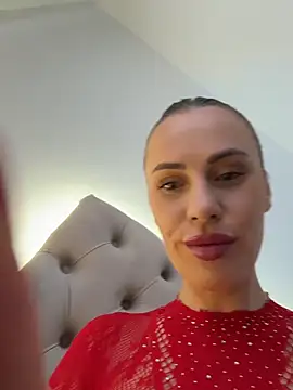  JessyRey  online show from February 19, 3:30 pm