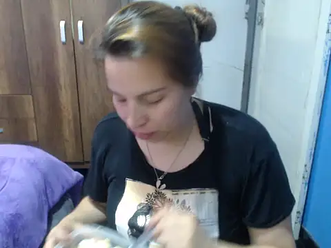 cloequeen15 online show from October 27, 8:02 pm