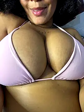 Snapshot of afrodeusa chatting on September 12, 11:37 pm afrodeusa online show from September 12, 11:37 pm