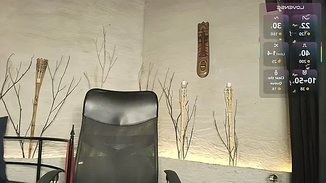 Snapshot of MarcusRain_ chatting on October 21, 7:25 pm MarcusRain online show from October 21, 7:25 pm