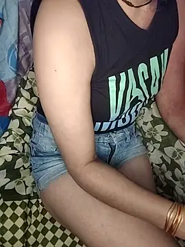 Laila Pahadi online show from November 19, 9:26 pm