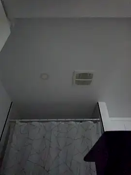 Alxxhot online show from April 6, 11:22 am