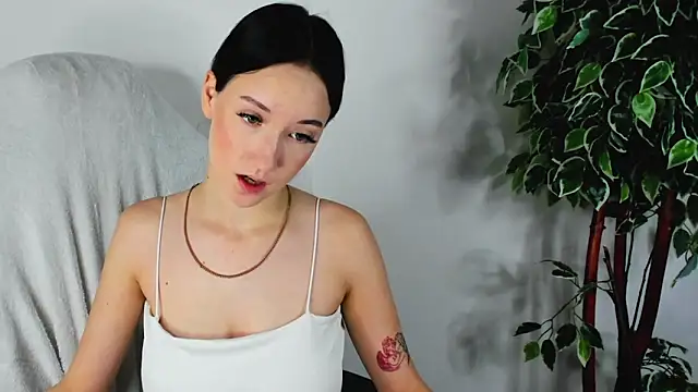 Snapshot of EileenMoores chatting on September 20, 6:36 am EileenMoores online show from September 20, 6:36 am