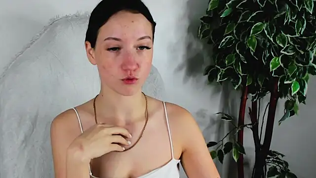 Snapshot of EileenMoores chatting on September 27, 10:31 am EileenMoores online show from September 27, 10:31 am