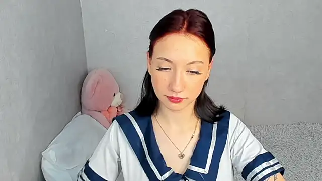 EileenMoores online show from April 17, 5:10 am