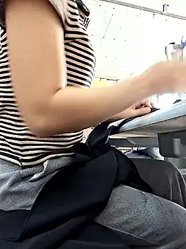 irina hana online show from November 27, 1:18 am