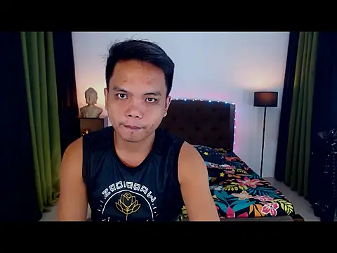 Snapshot of XExtraServiceManX chatting on September 30, 4:45 pm XExtraServiceManX online show from September 30, 4:45 pm