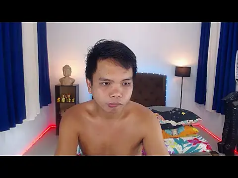 Snapshot of XExtraServiceManX chatting on October 31, 8:43 pm XExtraServiceManX online show from October 31, 8:43 pm