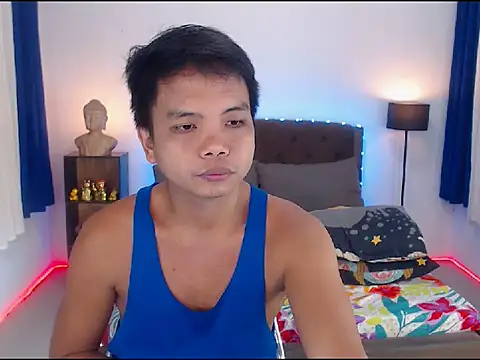 Snapshot of XExtraServiceManX chatting on November 2, 1:19 am XExtraServiceManX online show from November 2, 1:19 am