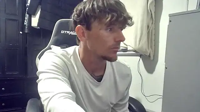 Robbin Bnks online show from September 21, 6:04 am