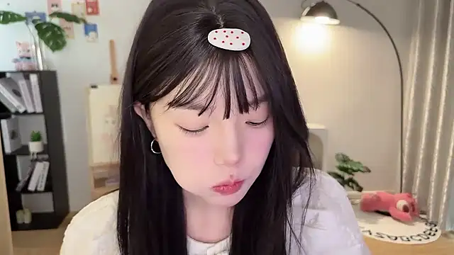 Momo-xx online show from October 4, 11:58 pm