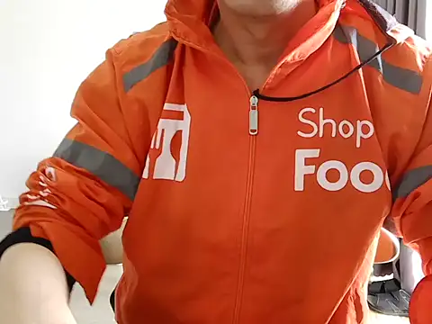 leanhtung123 online show from April 14, 7:47 am