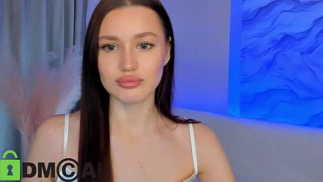 Aria Mila online show from December 14, 11:26 am