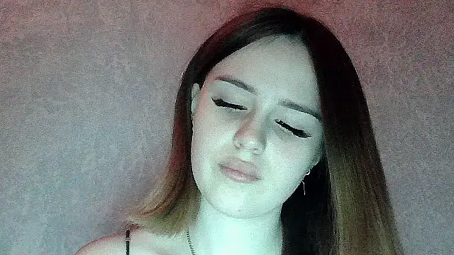 SweetLoraa online show from November 25, 3:01 pm