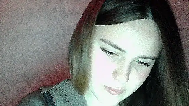 Snapshot of SweetLoraa chatting on April 26, 8:39 pm SweetLoraa online show from April 26, 8:39 pm