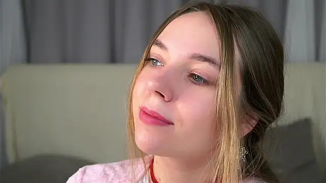 KarriBrownd online show from January 10, 1:07 am