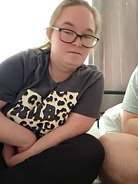 Snapshot of itsCuteTits chatting on November 13, 11:53 am itsCuteTits online show from November 13, 11:53 am