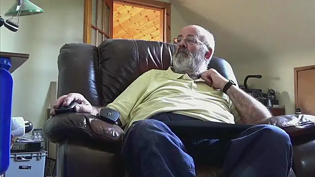 Snapshot of janzer13 chatting on September 24, 12:41 pm janzer13 online show from September 24, 12:41 pm