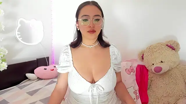Sweet Agata1 online show from May 15, 3:41 pm