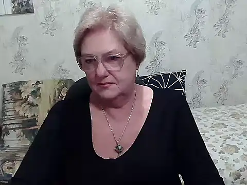 Snapshot of Renata62011 chatting on September 20, 3:46 pm Renata62011 online show from September 20, 3:46 pm