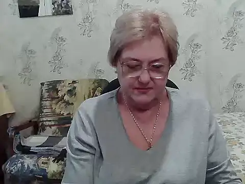 Snapshot of Renata62011 chatting on September 21, 2:19 pm Renata62011 online show from September 21, 2:19 pm