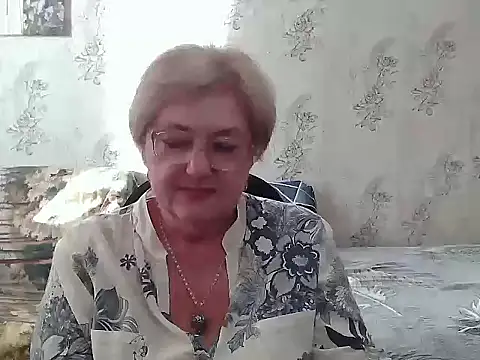 Renata62011 online show from October 31, 12:28 pm