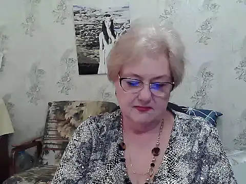 Renata62011 online show from June 13, 2:37 pm