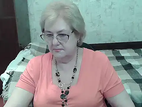 Renata62011 online show from July 6, 12:24 pm