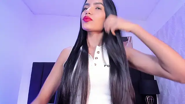 kaylaadams7 online show from December 14, 11:37 am