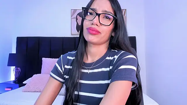 kaylaadams7 online show from February 21, 11:44 am