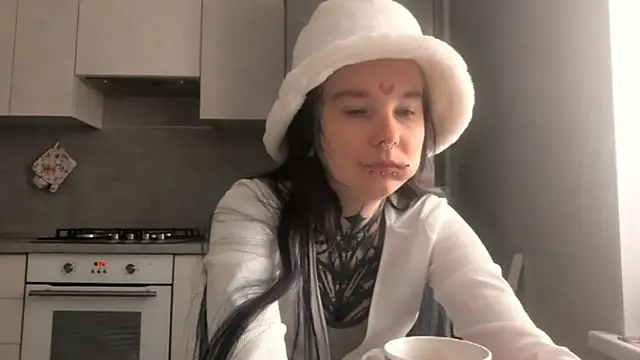 HighelikeGirl online show from February 27, 4:12 am