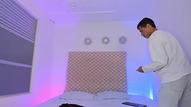 KingStark  online show from October 31, 11:22 am