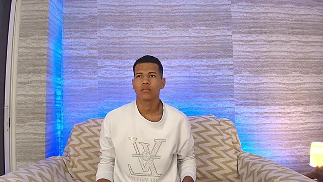 KingStark  online show from November 6, 11:11 am