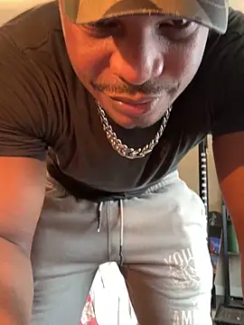 KeYBuMp323 online show from February 11, 3:28 pm